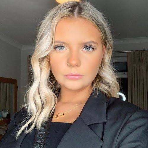 Conor Maynard’s Sister, Anna Maynard Biography: Age, Songs, Net Worth, Sisters, Parents, Instagram Conor Maynard’s Sister, Anna Maynard Biography: Age, Songs, Net Worth, Sisters, Parents, Instagram