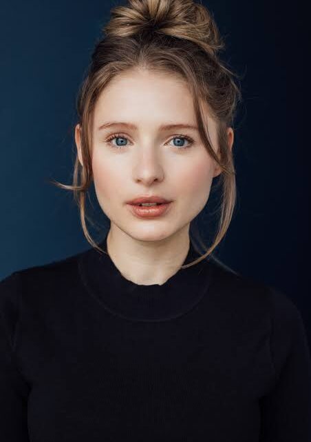 Alexandra Beaton Biography: Parents, Siblings, Husband, Instagram, Age, Net Worth, Movies Alexandra Beaton Biography: Parents, Siblings, Husband, Instagram, Age, Net Worth, Movies
