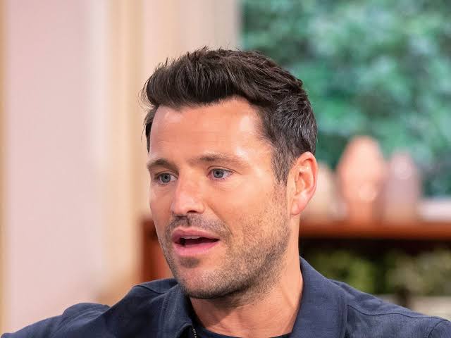 Mark Wright Biography: Height, Ethnicity, Age, Net Worth, Siblings, Parents, Child, Films, Radio Shows, Wife Mark Wright Biography: Height, Ethnicity, Age, Net Worth, Siblings, Parents, Child, Films, Radio Shows, Wife