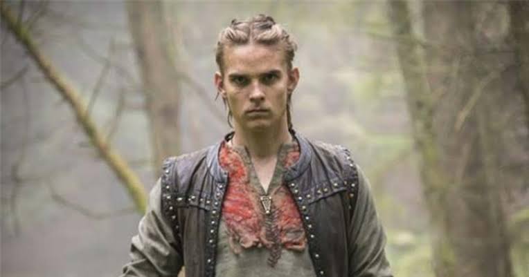 Halfdan Ragnarsson Biography: Father, Mother, Vikings, Age, Wiki, Net Worth, Siblings, Children Halfdan Ragnarsson Biography: Father, Mother, Vikings, Age, Wiki, Net Worth, Siblings, Children