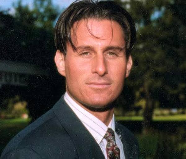 Ron Goldman Biography: Height, Ethnicity, Age, Net Worth, Siblings, Parents, Cause of Death Ron Goldman Biography: Height, Ethnicity, Age, Net Worth, Siblings, Parents, Cause of Death