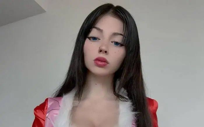 Cinnanoe Biography: Instagram, Spouse, Net Worth, Age, Wikipedia Cinnanoe Biography: Instagram, Spouse, Net Worth, Age, Wikipedia