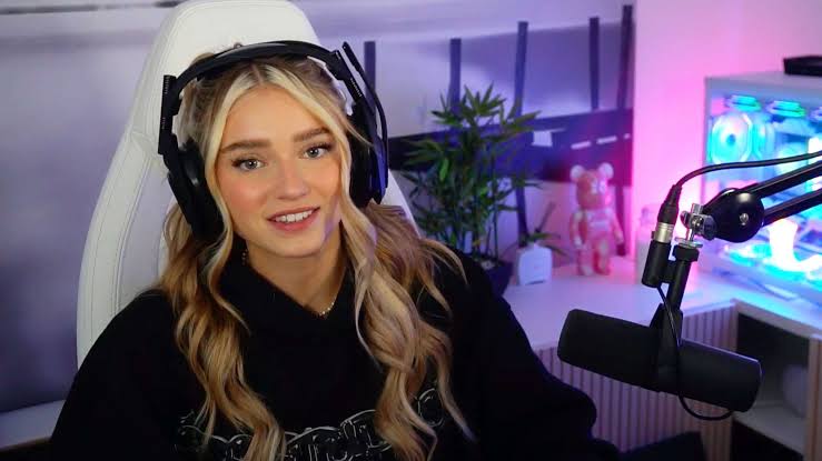 Honeypuu Biography: Nationality, Net Worth, Age, Wikipedia, Career, Instagram Honeypuu Biography: Nationality, Net Worth, Age, Wikipedia, Career, Instagram