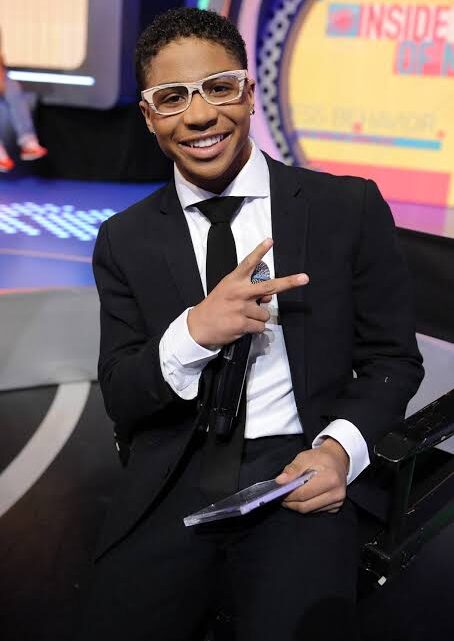 Santo August Biography: Parents, Children, Age, Wikipedia, Net Worth, Instagram, Songs, Albums Santo August Biography: Parents, Children, Age, Wikipedia, Net Worth, Instagram, Songs, Albums