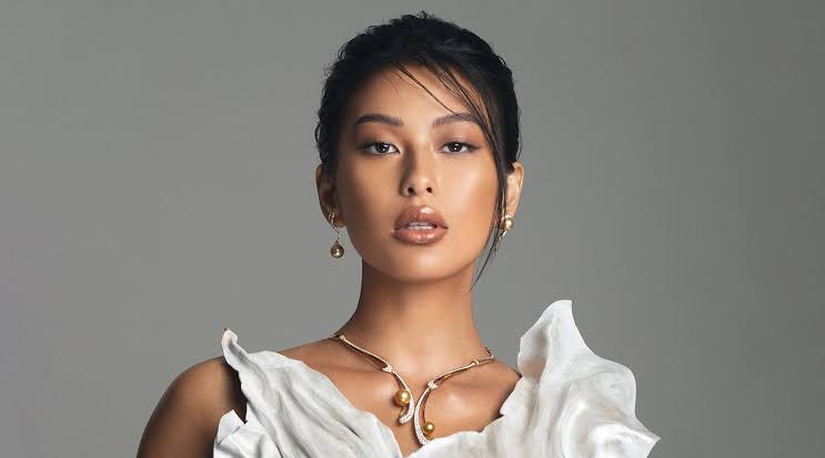 Michelle Dee Biography: Nationality, Wikipedia, Net Worth, Age, Instagram, Height, Parents, Siblings Michelle Dee Biography: Nationality, Wikipedia, Net Worth, Age, Instagram, Height, Parents, Siblings