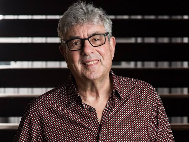 Graham Gouldman Biography: Tour, Spouse, Music Group, Wife, Net Worth, Age, Songs, Band, Awards, Parents, Children Graham Gouldman Biography: Tour, Spouse, Music Group, Wife, Net Worth, Age, Songs, Band, Awards, Parents, Children