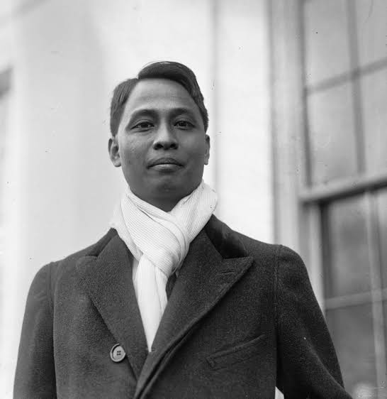 Manuel Roxas Biography: Age, Education, Net Worth, Wikipedia, Wife, Children Manuel Roxas Biography: Age, Education, Net Worth, Wikipedia, Wife, Children