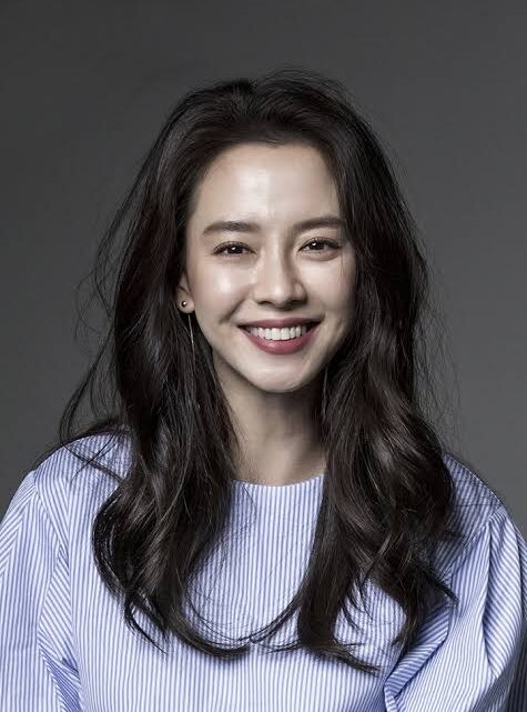 Song Ji-hyo Biography: Nationality, Wikipedia, Age, Net Worth, Instagram, Movies, TV Shows, Siblings, Parents Song Ji-hyo Biography: Nationality, Wikipedia, Age, Net Worth, Instagram, Movies, TV Shows, Siblings, Parents
