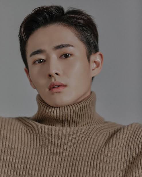 Shin Won-ho Biography: Movies, TV Shows, Songs, Albums, Age, Net Worth, Instagram, Wikipedia Shin Won-ho Biography: Movies, TV Shows, Songs, Albums, Age, Net Worth, Instagram, Wikipedia