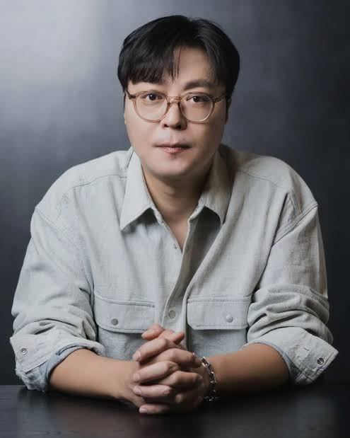 Shin Won-ho (director) Biography: TV Shows, Age, Net Worth, Movies, Wikipedia, Height, Wife, Children Shin Won-ho (director) Biography: TV Shows, Age, Net Worth, Movies, Wikipedia, Height, Wife, Children