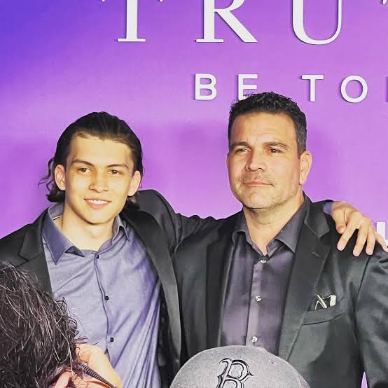 Ricardo Antonio Chavira’s Son, Tomas Antonio Chavira Biography: Height, Siblings, Mother, Age, Net Worth Ricardo Antonio Chavira’s Son, Tomas Antonio Chavira Biography: Height, Siblings, Mother, Age, Net Worth