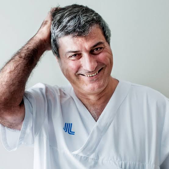 Paolo Macchiarini Bio: Controversial Surgeries, Scandals, Legal Troubles, Relationships, Net Worth, Age, Family, Instagram Paolo Macchiarini Bio: Controversial Surgeries, Scandals, Legal Troubles, Relationships, Net Worth, Age, Family, Instagram