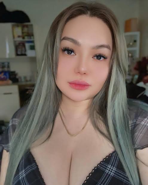 Who is Milk? Mari Fowler Biography: Age, Boyfriend, TikTok, Sister, Net Worth, Instagram, YouTube, Philippines, Career Who is Milk? Mari Fowler Biography: Age, Boyfriend, TikTok, Sister, Net Worth, Instagram, YouTube, Philippines, Career
