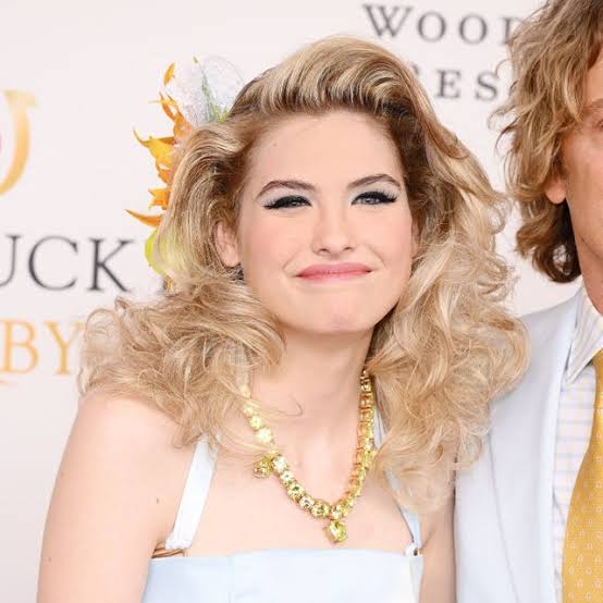Anna Nicole Smith’s Daughter, Dannielynn Birkhead Biography: Net Worth, Instagram, Parents, Age, Siblings Anna Nicole Smith’s Daughter, Dannielynn Birkhead Biography: Net Worth, Instagram, Parents, Age, Siblings