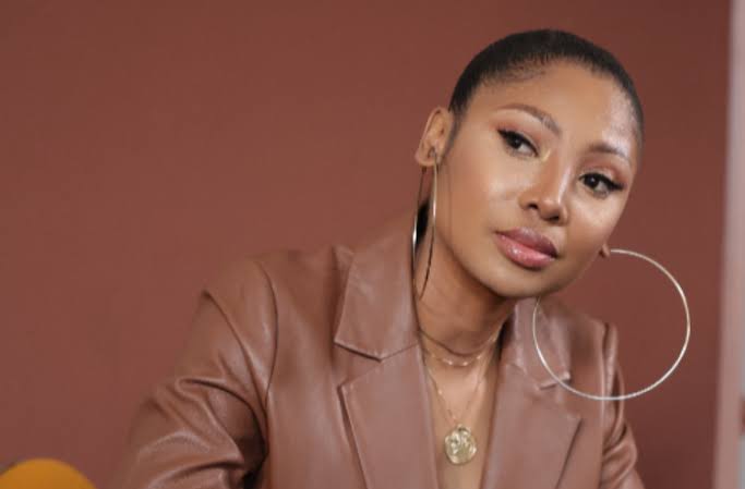 Enhle Mbali Mlotshwa Biography: Age, Career, Net Worth, Movies, Fashion, Children, Ex-Husband, Awards, Business Enhle Mbali Mlotshwa Biography: Age, Career, Net Worth, Movies, Fashion, Children, Ex-Husband, Awards, Business