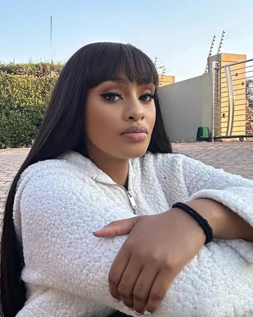 Thobeka Majozi Biography: Instagram, Net Worth, Wikipedia, Age, Parents, Height, Boyfriend, Children Thobeka Majozi Biography: Instagram, Net Worth, Wikipedia, Age, Parents, Height, Boyfriend, Children
