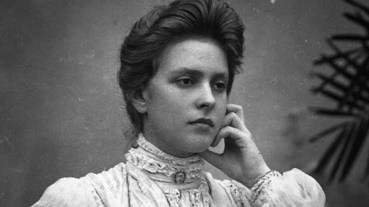 Princess Alice of Battenberg Biography: Age, Net Worth, Siblings, Parents, Children, Husband, Death, Ethnicity, Awards Princess Alice of Battenberg Biography: Age, Net Worth, Siblings, Parents, Children, Husband, Death, Ethnicity, Awards