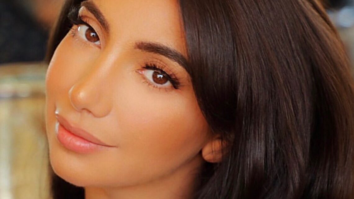 Deyana Mounira Biography: Height, Ethnicity, Age, Net Worth, Siblings, Parents, Brands, Relationship Deyana Mounira Biography: Height, Ethnicity, Age, Net Worth, Siblings, Parents, Brands, Relationship