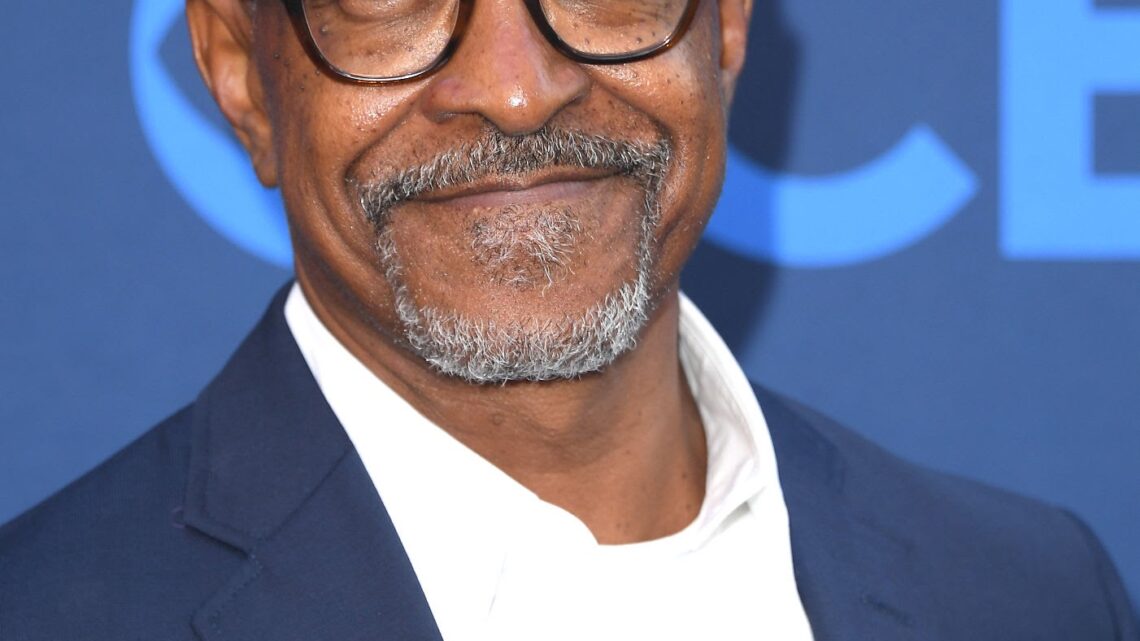 Tim Meadows Biography: Height, Ethnicity, Age, Net Worth, Siblings, Parents, Films, Books, Shows, Wife, Children Tim Meadows Biography: Height, Ethnicity, Age, Net Worth, Siblings, Parents, Films, Books, Shows, Wife, Children