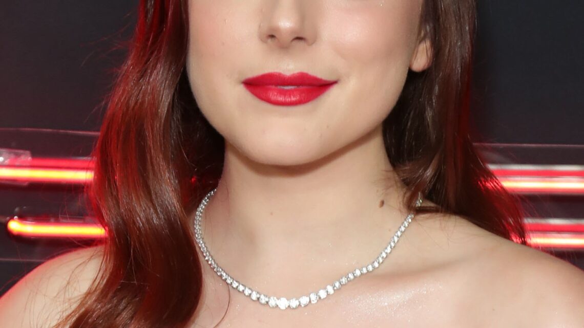 Madison Davenport Biography: TV Series, Films, Parents, Siblings, Age, Net Worth, Height, Ethnicity Madison Davenport Biography: TV Series, Films, Parents, Siblings, Age, Net Worth, Height, Ethnicity