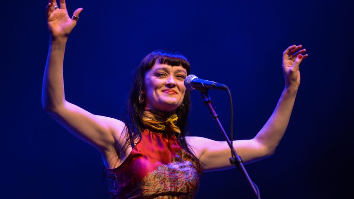 Bronagh Gallagher Biography: Songs, Movies, Height, Ethnicity, Age, Net Worth, Siblings, Parents Bronagh Gallagher Biography: Songs, Movies, Height, Ethnicity, Age, Net Worth, Siblings, Parents