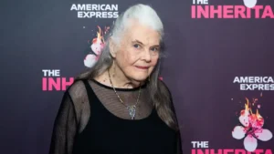 Lois Smith