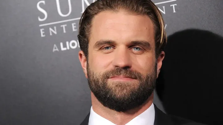 Mel Gibson’s son, Milo Gibson Biography: Movies, Age, Net Worth, Siblings, Parents, Height