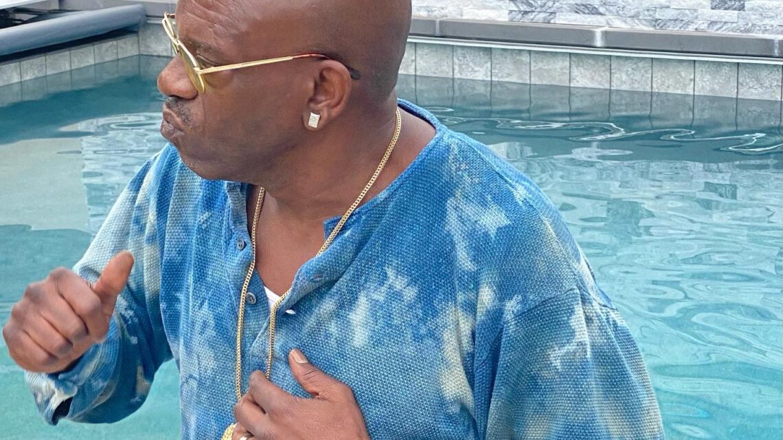 Mopreme Shakur Biography: Height, Ethnicity, Age, Net Worth, Siblings, Parents, Step Brother, Songs, Music Video Mopreme Shakur Biography: Height, Ethnicity, Age, Net Worth, Siblings, Parents, Step Brother, Songs, Music Video