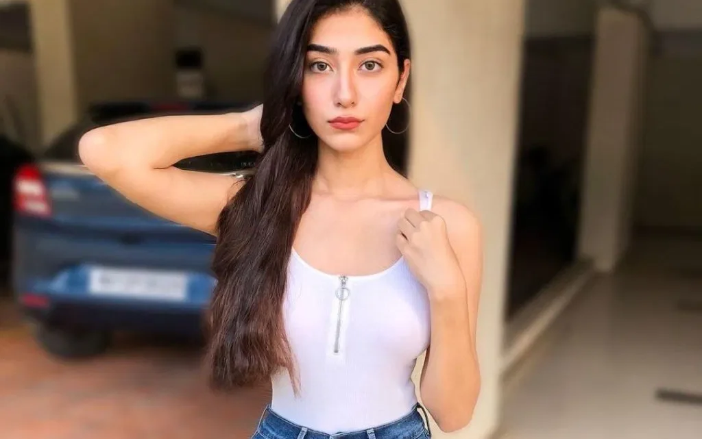 Nazila Sitaisha Biography: Wife, Age, Net Worth, Children, Height, Parents, Nationality