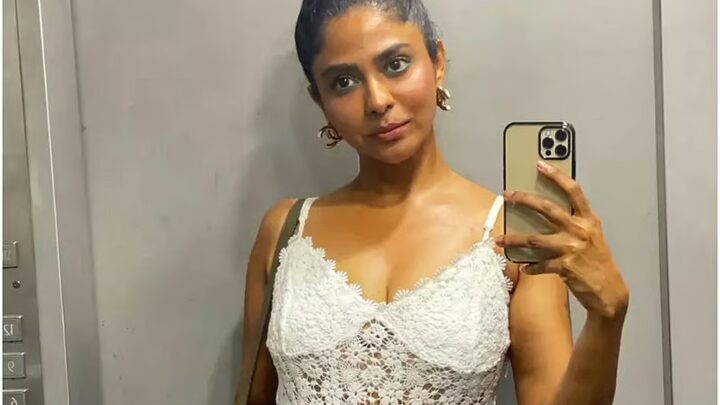 Poornima Indrajith Biography: Wikipedia, Parents, Age, Children, Height, Husband, Siblings, Net Worth, Movies