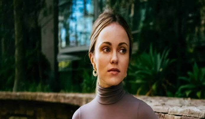 Nikita Kahn Biography: Siblings, Parents, Height, Ethnicity, Age, Net Worth, Movies, Dating Life