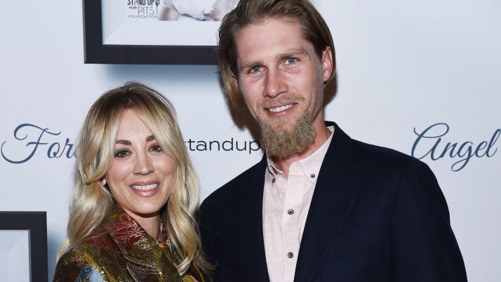  Kaley Cuoco’s ex-husband Karl Cook Biography: Age, Net Worth, Siblings, Parents, Height, Ethnicity, Awards, Wife