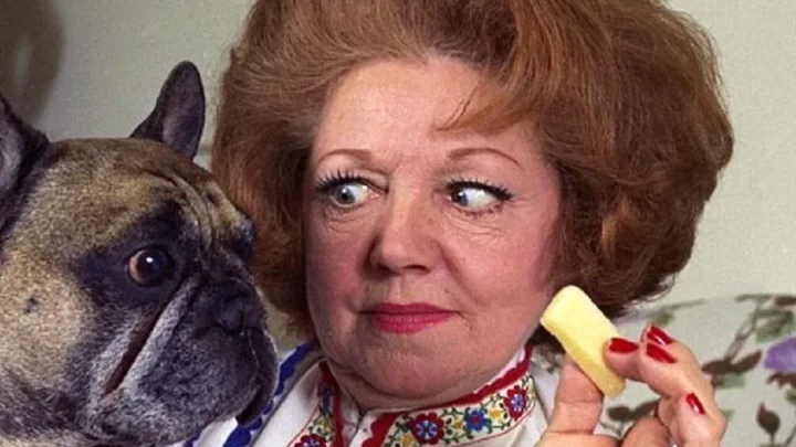 Hermione Baddeley Biography: Full Name, Parents, Siblings, Age, Husband, Children, Career, Wikipedia, Movies, Cause of Death