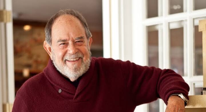 Laurence Luckinbill Biography: Movies, TV Shows, Age, Net Worth, Parents, Siblings, Wife, Children, Wikipedia