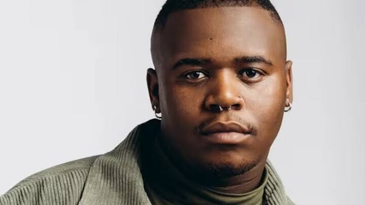 Lloyiso Biography: Education, Age, Net Worth, Music, Height, Career, Girlfriend, Albums, Parents