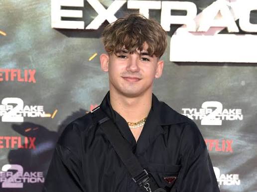 Sinan Movez Biography: Age, Net Worth, Dance Career, TikTok, Height, Parents, Siblings, Girlfriend