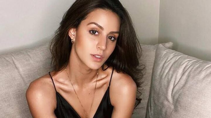 Larissa Bonesi Biography: Instagram, Age, Net Worth, Parents, Siblings, Husband, Children
