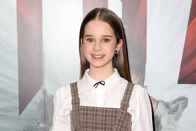 Single Father Vector Alisha Weir Biography: Instagram, Net Worth, Wikipedia, Age, Movies ...