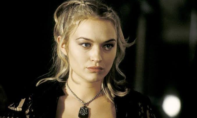 Sophia Myles Biography: Age, Net Worth, Height, Instagram, Parents, Siblings, Movies, TV Shows