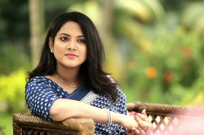 Urmila Srabonti Kar Biography: Height, Family, Wikipedia, Children, Movies, Pictures, Husband, Age, Net Worth