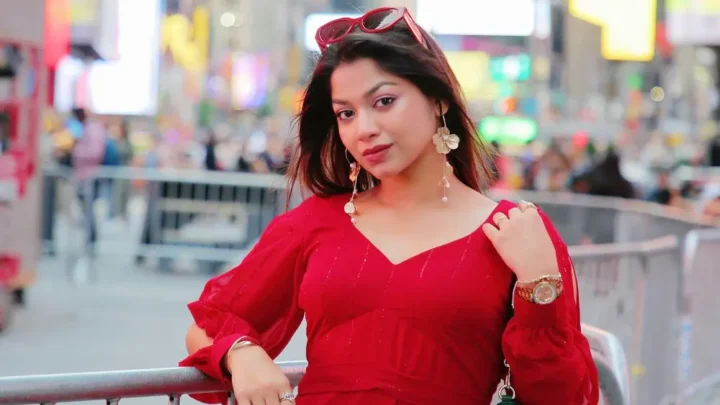 Parsa Evana Biography: Age, Spouse, Movies & TV Shows, Net Worth, Height, Parents