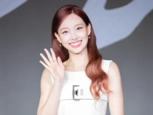 Nayeon
