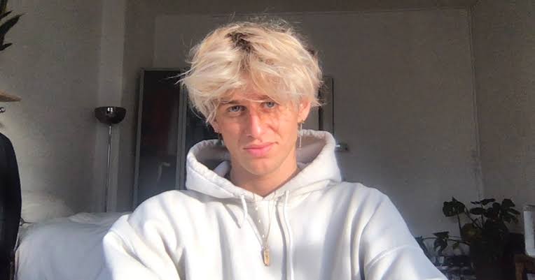 Theo Carow Biography: TikTok, Age, Germany, Net Worth, Vegan, Acting, Content, Influencer Theo Carow Biography: TikTok, Age, Germany, Net Worth, Vegan, Acting, Content, Influencer