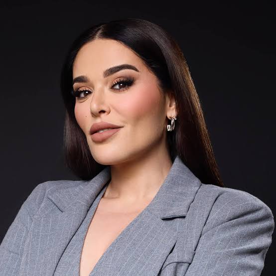 Mona Kattan Biography: Huda Beauty, Entrepreneur, Age, Husband, Fragrance, Net Worth, Sisters, Business Mona Kattan Biography: Huda Beauty, Entrepreneur, Age, Husband, Fragrance, Net Worth, Sisters, Business