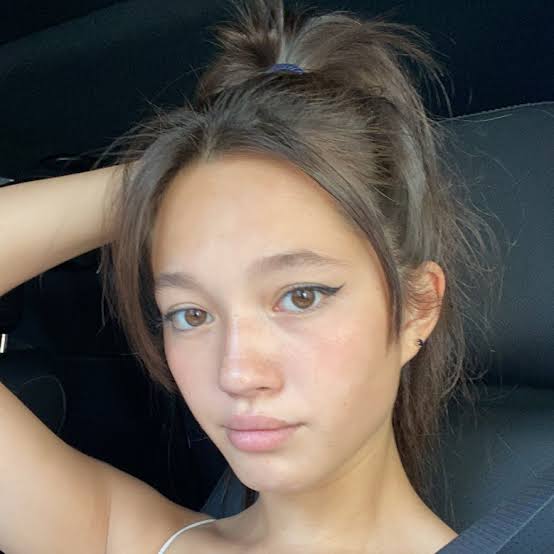 Lily Chee Biography: Modeling, Age, Family, Net Worth, Acting, Sisters, Career, Height, Parents, Relationships Lily Chee Biography: Modeling, Age, Family, Net Worth, Acting, Sisters, Career, Height, Parents, Relationships