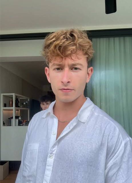 Childishdom Biography: Age, Dublin, Net Worth, TikTok, Travel, Fashion, Lifestyle, Boyfriend Childishdom Biography: Age, Dublin, Net Worth, TikTok, Travel, Fashion, Lifestyle, Boyfriend