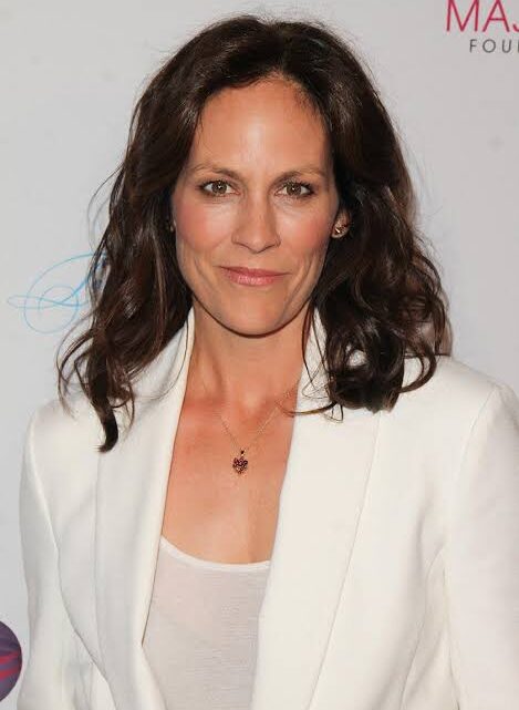 Annabeth Gish Biography: Movies, Age, Husband, Net Worth, Children, TV Shows, Height, Family Annabeth Gish Biography: Movies, Age, Husband, Net Worth, Children, TV Shows, Height, Family