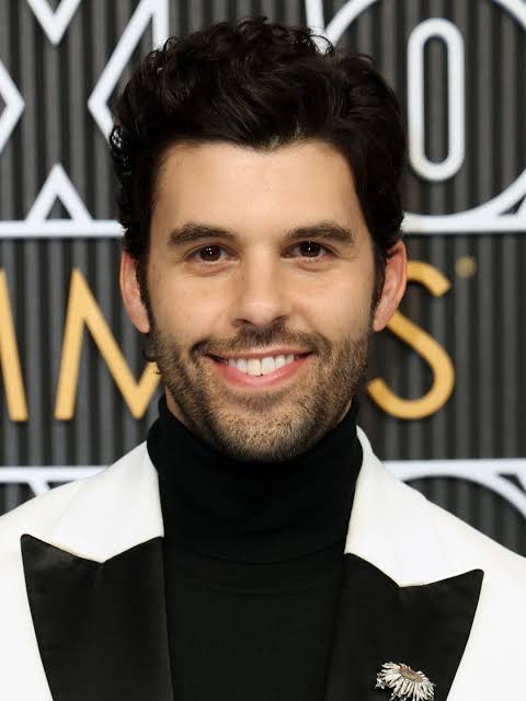Steven Krueger Biography: TV Shows, Age, Partner, Net Worth, Career, Height, Yellowjackets, Relationship Steven Krueger Biography: TV Shows, Age, Partner, Net Worth, Career, Height, Yellowjackets, Relationship