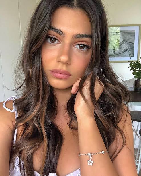 Ashton Wood Biography: Influencer, Age, Net Worth, Instagram, YouTube, Podcast, Travel, Fashion, Height, Modeling Ashton Wood Biography: Influencer, Age, Net Worth, Instagram, YouTube, Podcast, Travel, Fashion, Height, Modeling