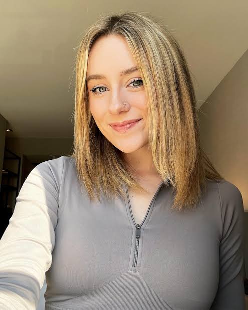 Audra Miller Biography: Age, Band, Career, Boyfriend, Net Worth, Music, Nationality, Albums Audra Miller Biography: Age, Band, Career, Boyfriend, Net Worth, Music, Nationality, Albums